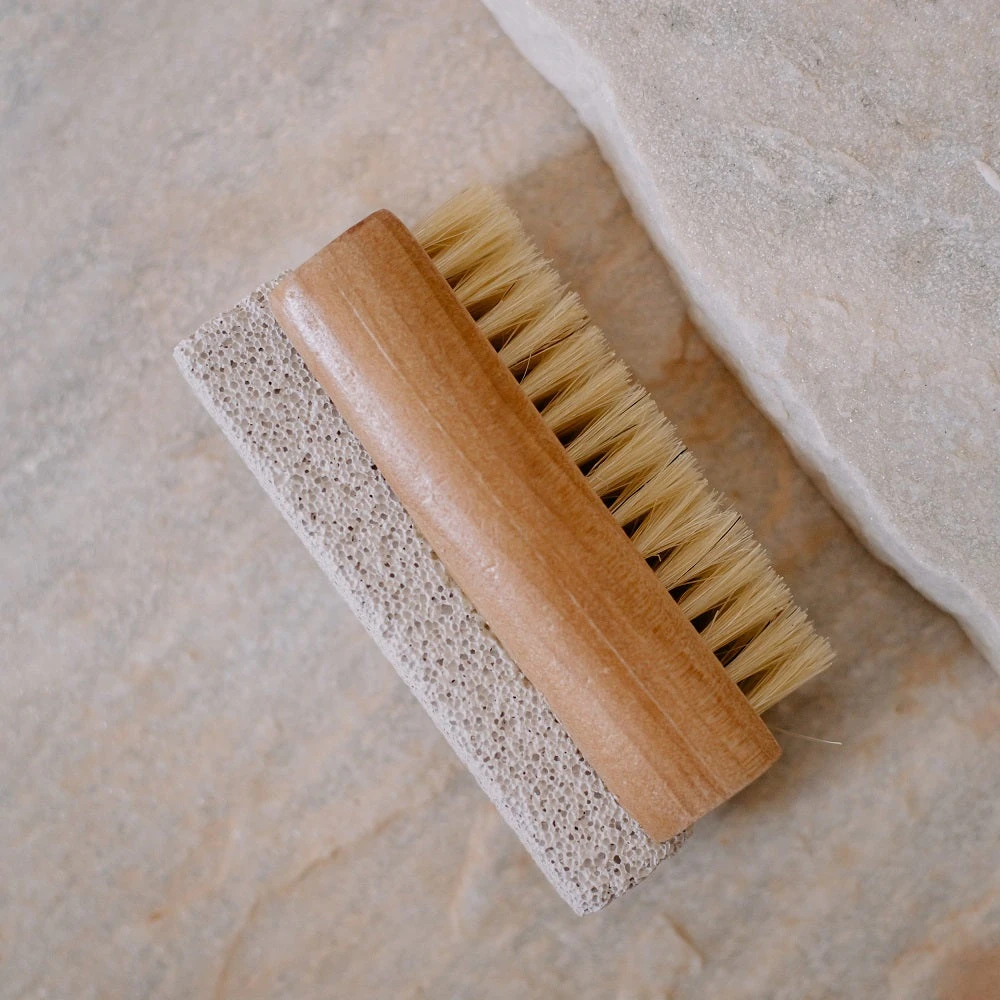 Nailbrush With Pumice Stone - Image 2